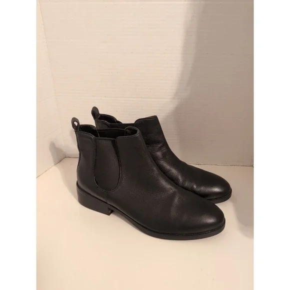 Cole Haan Landsman Chelsea Ankle Boot Black Leather Pull On Womens Size 9.5 - Picture 2 of 10